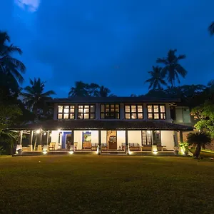 The Island On Bolgoda Bed & Breakfast